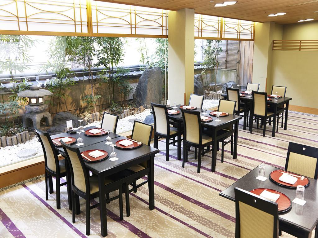 Takarazuka Hotel Exteriér fotografie